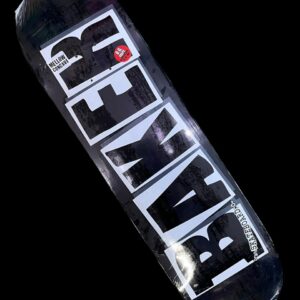 Tabla para patineta profesional Baker varias medidas Logo fondo negro