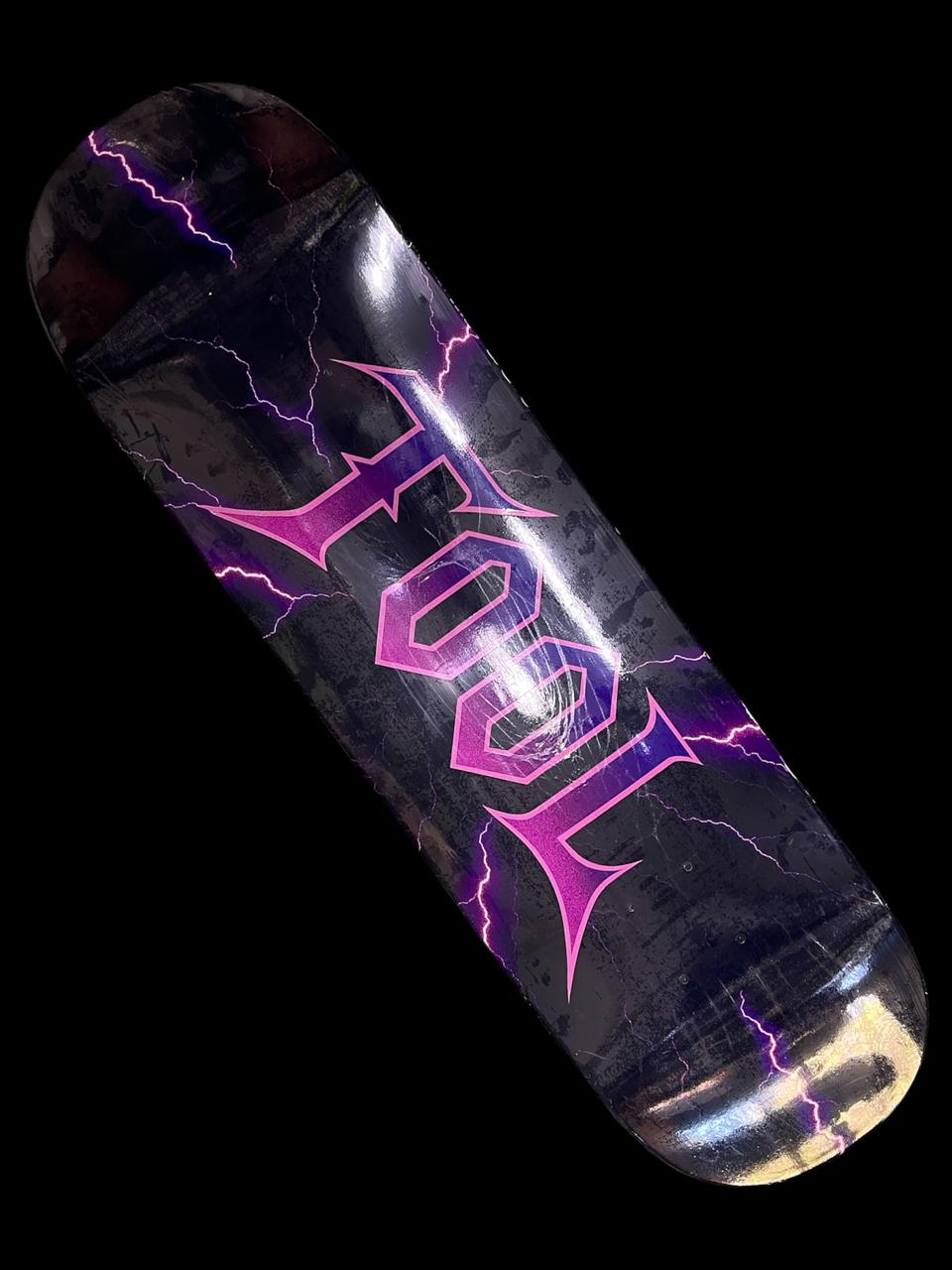 Tabla Deck para patineta profesional marca TOOL medida 8.5"