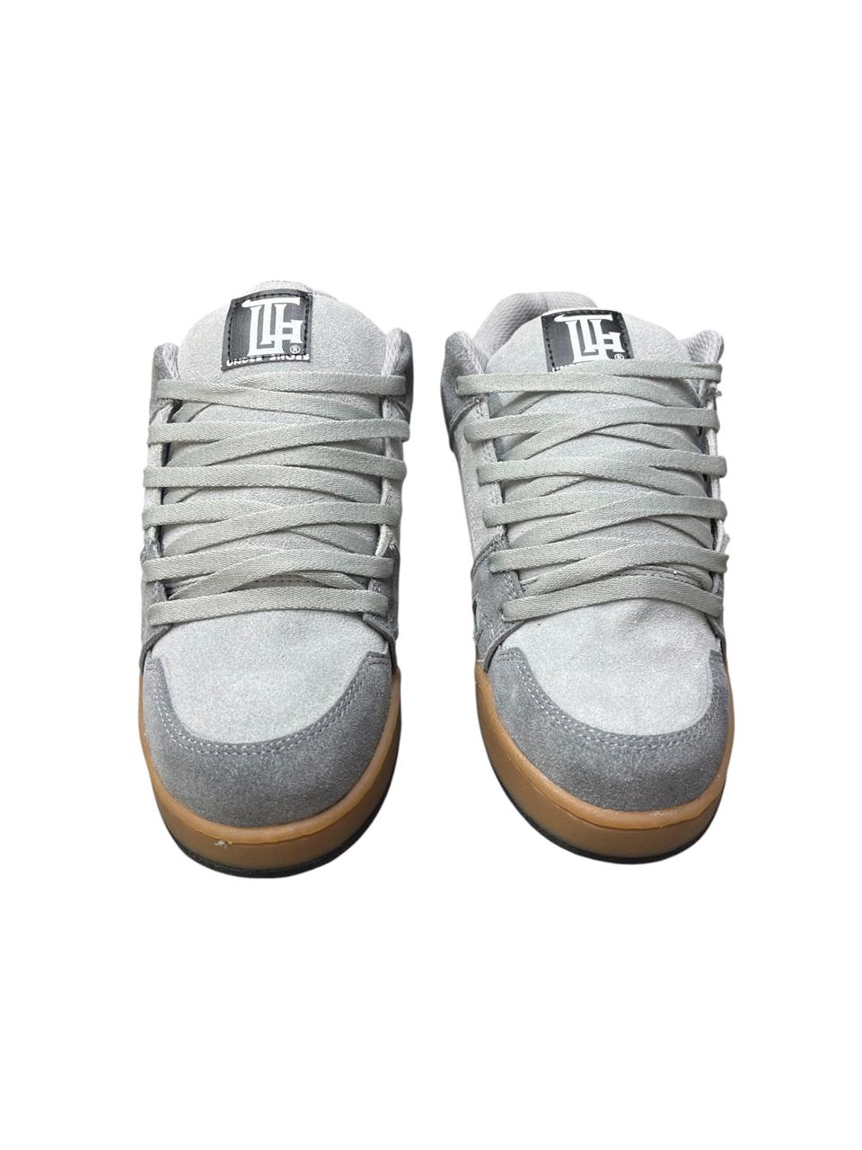 Tenis Nacionales Under Shoes modelo Gladiador Blanco/Gris en varias tallas