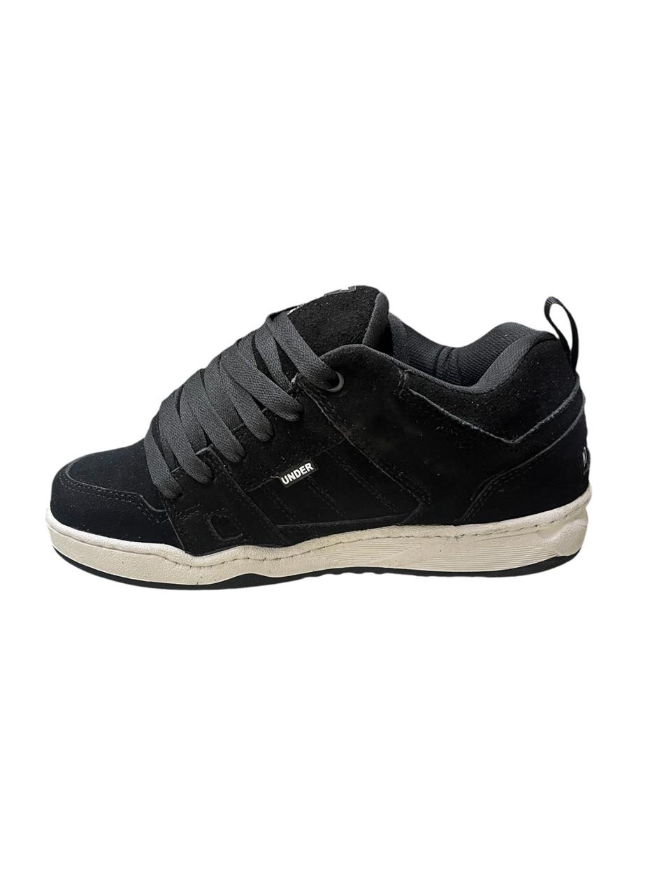 Tenis Nacionales Under Shoes modelo Gladiador Negro en varias tallas - Image 2