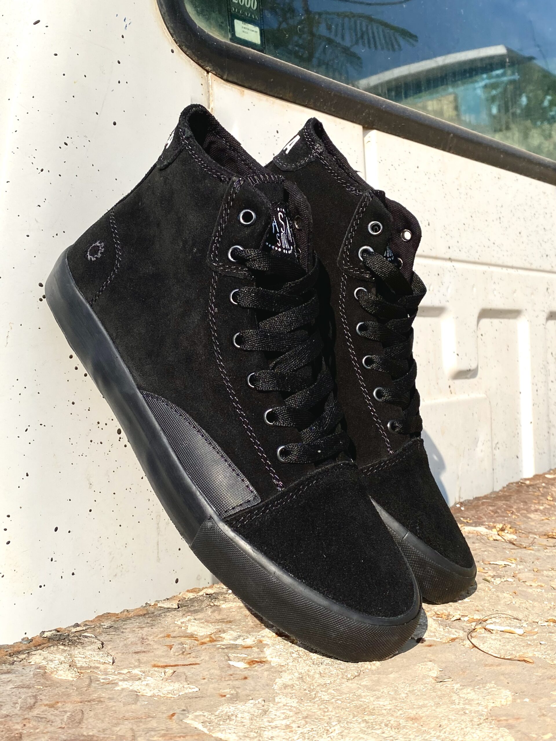 Tenis Casta Soho HI negro total