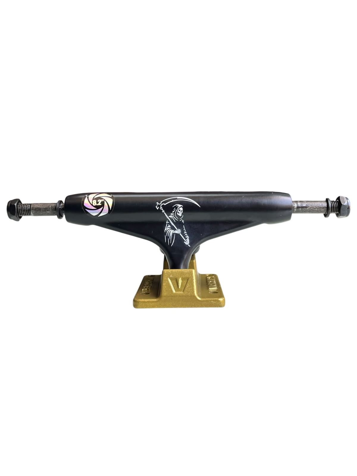 Par de trucks ejes marca VORTEX Negro con base dorada