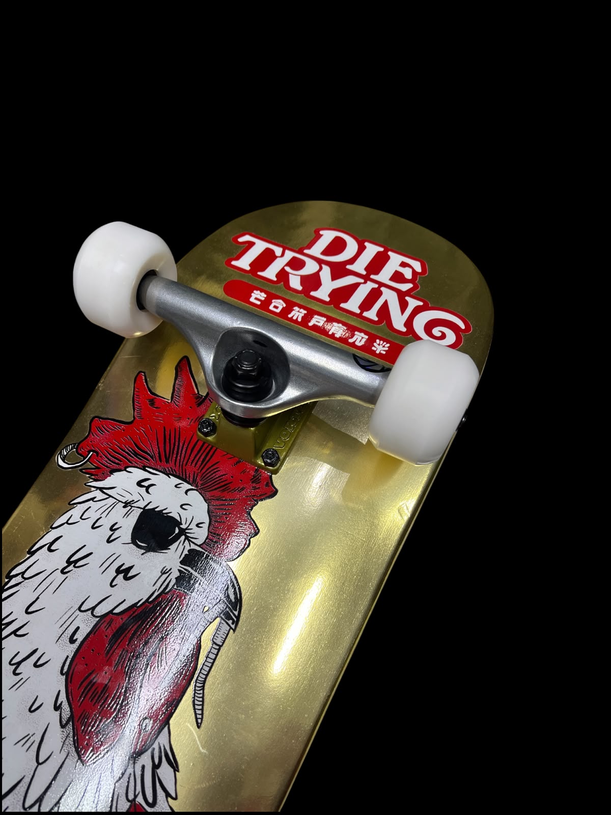 Skate Patineta profesional Die Trying Gallo Dorado 8.2 pulgadas - Image 4