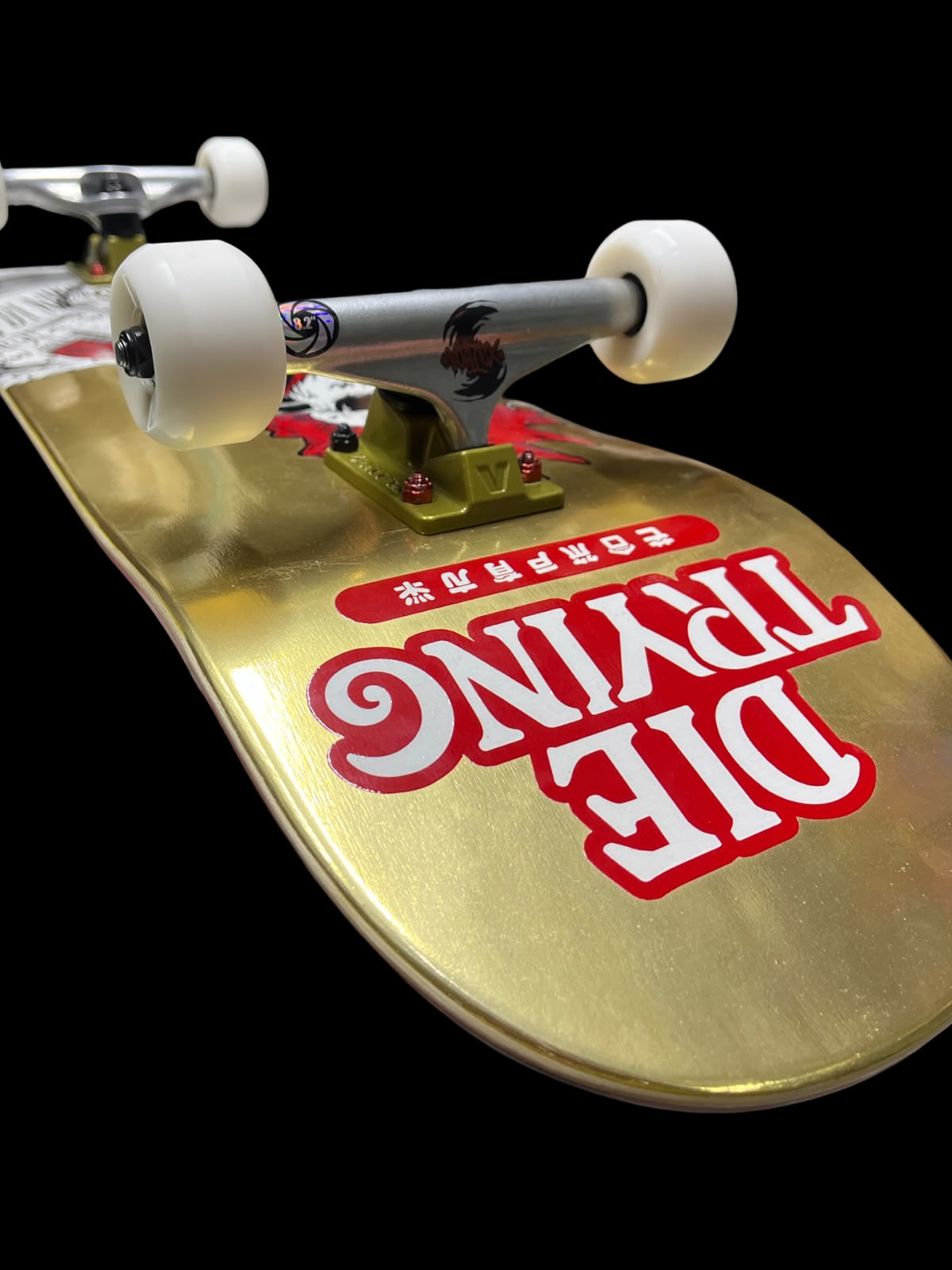 Skate Patineta profesional Die Trying Gallo Dorado 8.2 pulgadas - Image 5